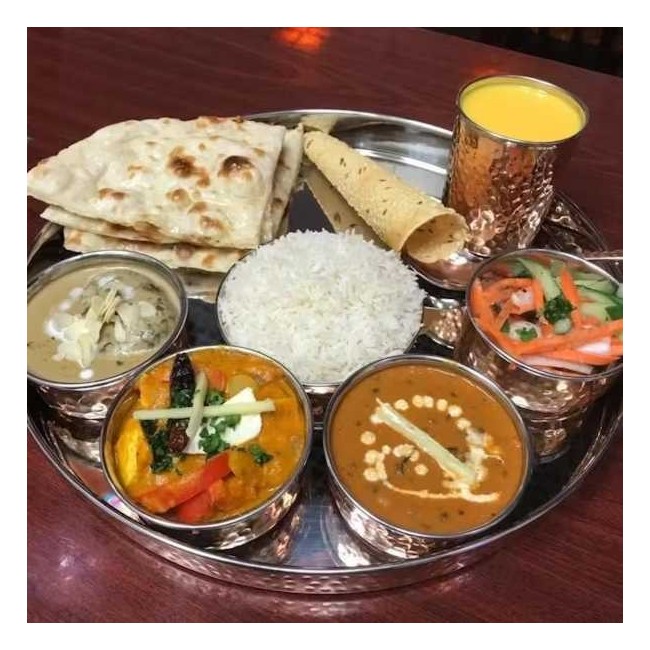 Thali Mięsno Rybne - Meat Thali